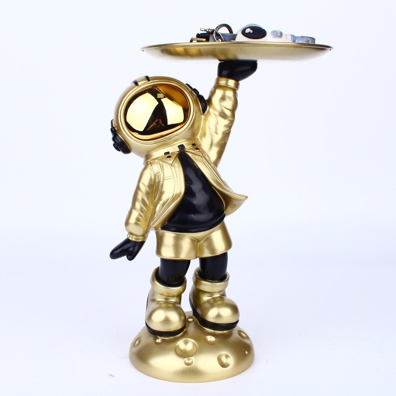 Scandinavian Creative Astronaut Living Room Wine Cabinet Ornaments Living Room TV Cabinet Sofa Entryway Storage Home Decorations Gold Colour Astronaut Figurine Desk Table Catchall Tray Space Decor Candy Bowl Decorative Bowl Key Holder Office Desk Decor Party Candy Bowl Resin Jewelry Dish Desk Storage Bowl