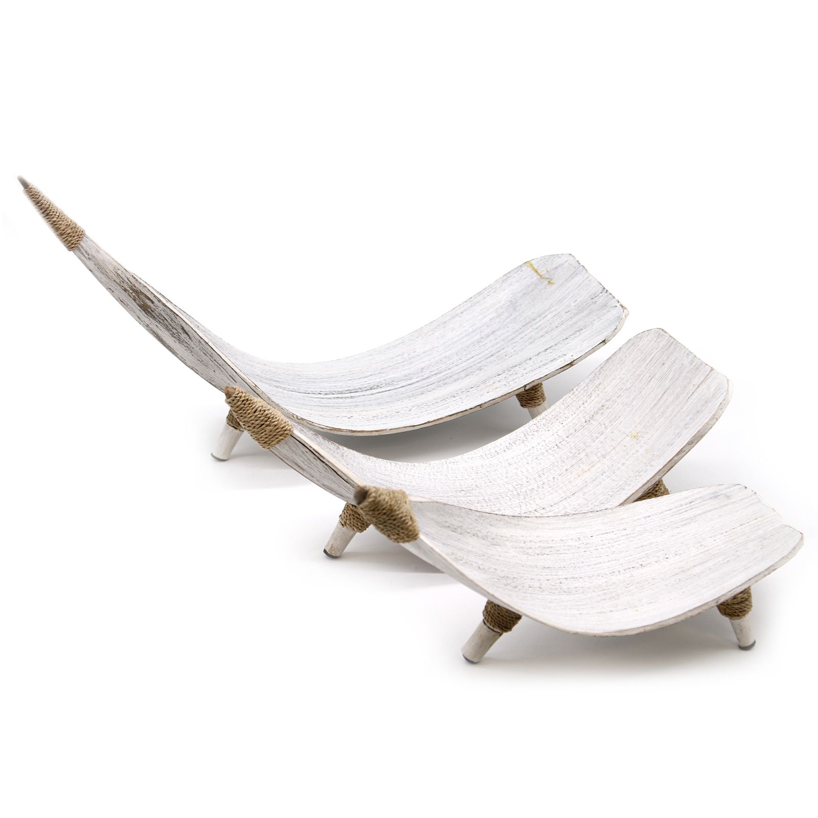 bG9jYWw6Ly9tZWRpYS8xUy9DRS82MFIzMEMxRzZSVEtDRTFTL2JjMmVhNzJjLmpwZWc.jpg Orion Handcrafted Coconut Leaf Bowl Trio in whitewash finish